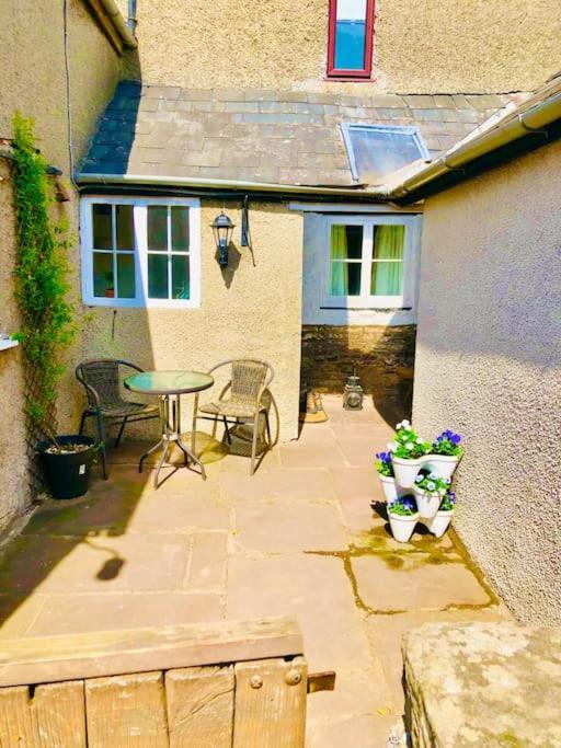 הוילה Wolves Newton Cosy Farmhouse Escape In Monmouthshire מראה חיצוני תמונה